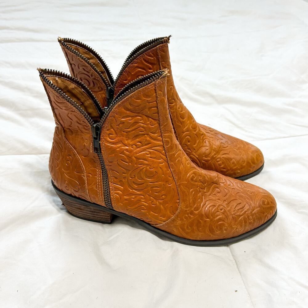 Pazzo Anthropologie Dust Tooled Leather Ankle Booties Tan Brown Size 8.5M - Picture 5 of 8